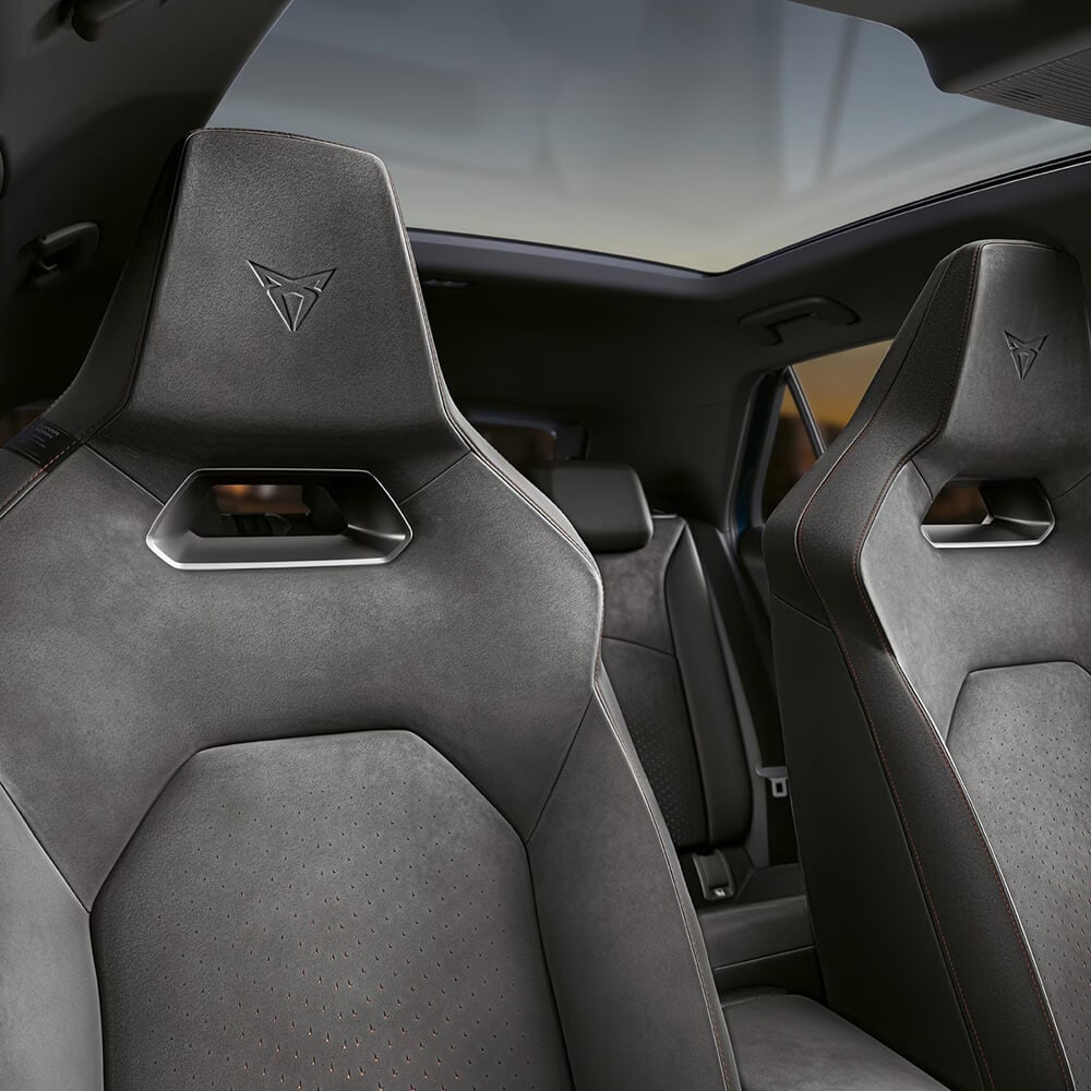 rebellious-seating Cupra Raval Innenraum Sportsitze